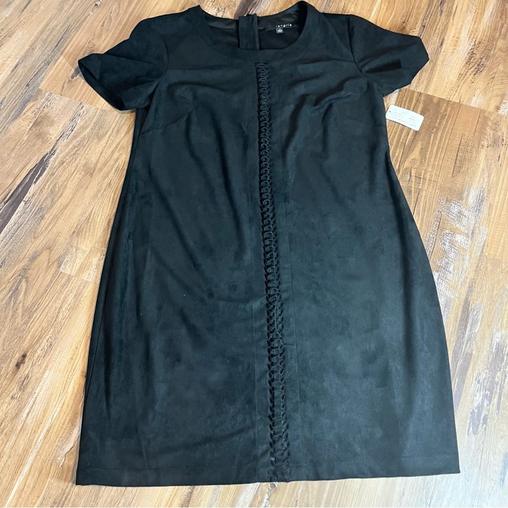 Signature by Sangria Womens 10 Shift Dress Black Faux Suede Twist Detail NWT - Picture 2 of 6